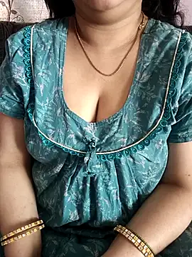 cuteyqueen online show from 02/17/26, 06:11