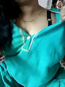 cuteyqueen online show from 02/24/25, 04:49