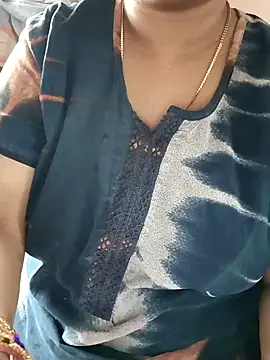 cuteyqueen online show from 03/17/25, 03:03