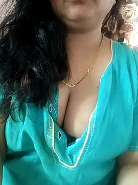 cuteyqueen online show from 03/08/25, 05:17