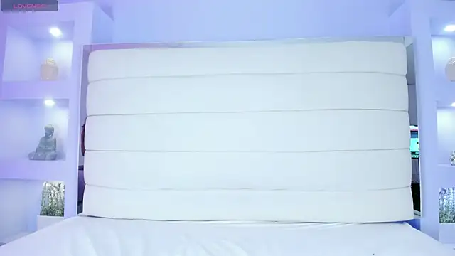 Snapshot of JessyEvans chatting on 02/20/25, 07:41 JessyEvans online show from 02/20/25, 07:41