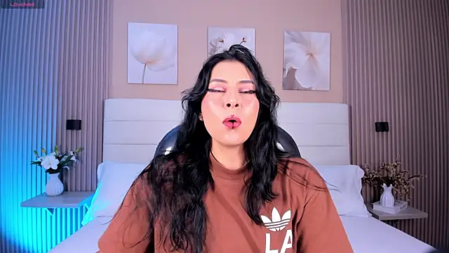 JessyEvans online show from 06/12/26, 07:22