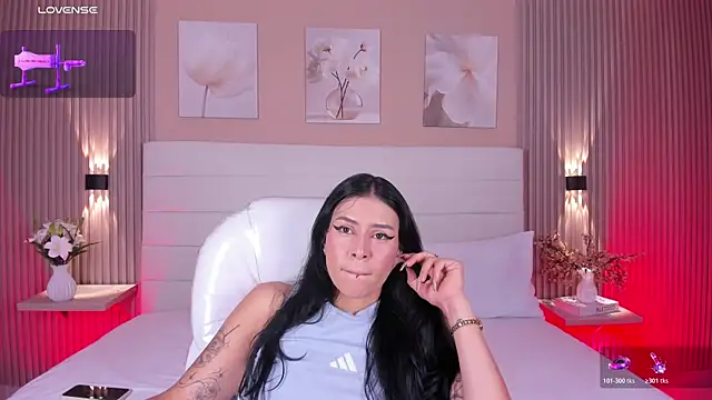 JessyEvans online show from 06/24/26, 07:22