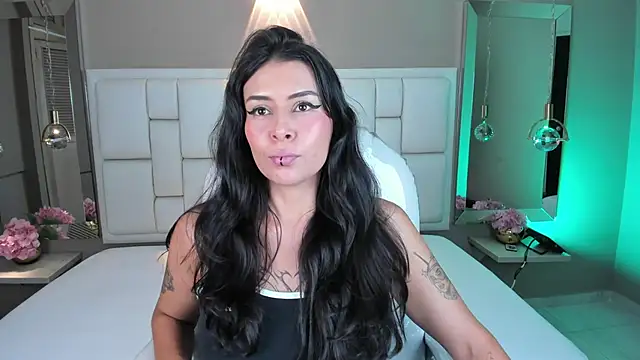 JessyEvans online show from 11/13/25, 07:51