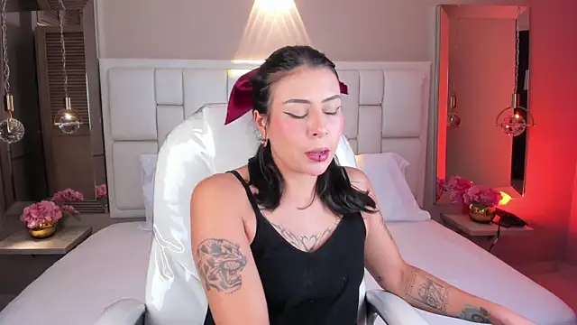 JessyEvans online show from 11/26/25, 07:47