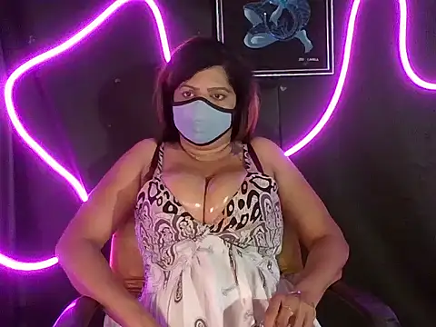 Snapshot of Addy_Xl chatting on 02/12/25, 08:40 Addy Xl online show from 02/12/25, 08:40