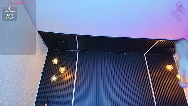  Holly Cat online show from 09/11/25, 11:16