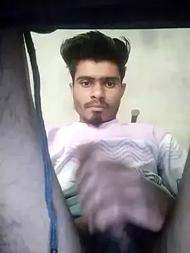 Snapshot of Yasha_14C_Creator chatting on 02/13/25, 10:34 Yasha 14C Creator online show from 02/13/25, 10:34