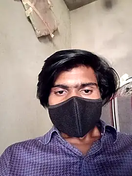 Snapshot of Yasha_14C_Creator chatting on 10/18/25, 10:06 Yasha 14C Creator online show from 10/18/25, 10:06