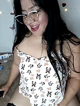 keterinjones--11 online show from 02/18/26, 06:55