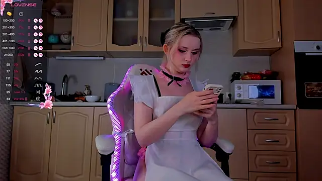 SweeteRose Royce online show from 11/12/25, 05:39