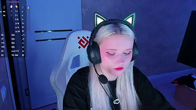 SweeteRose Royce online show from 01/26/25, 02:52