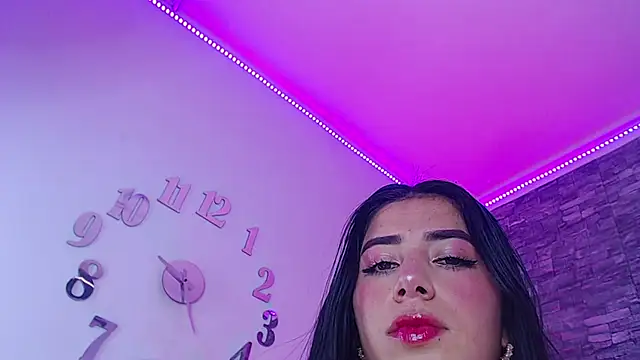 steisy star online show from 01/21/25, 04:37