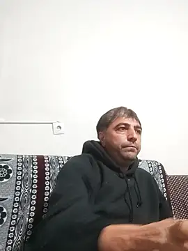 Snapshot of Muratcanik44 chatting on 03/16/26, 04:43 Muratcanik44 online show from 03/16/26, 04:43