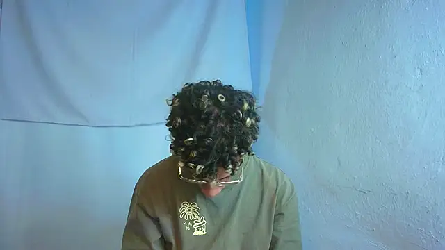 Snapshot of mateodeamjo chatting on 04/29/26, 01:21 mateodeamjo online show from 04/29/26, 01:21
