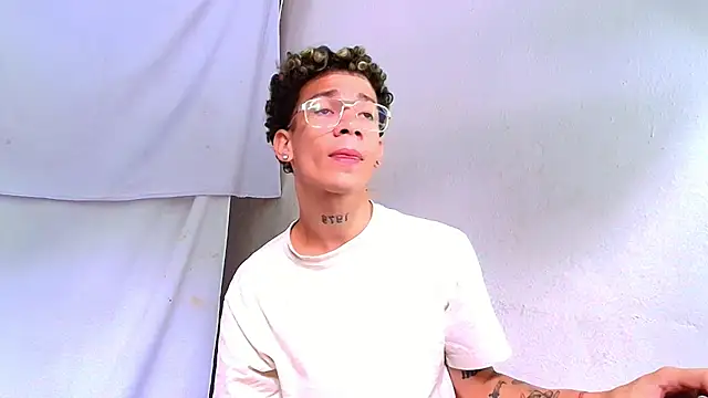 mateodeamjo online show from 06/12/26, 03:32