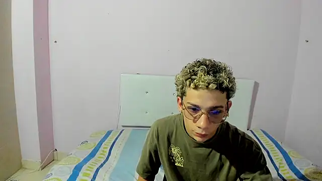 Snapshot of mateodeamjo chatting on 11/02/25, 06:07 mateodeamjo online show from 11/02/25, 06:07