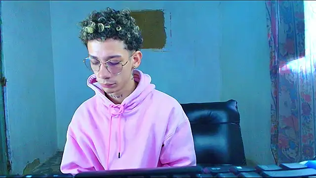 mateodeamjo online show from 02/11/26, 12:49