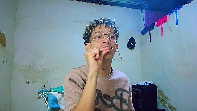 mateodeamjo online show from 07/28/26, 04:42