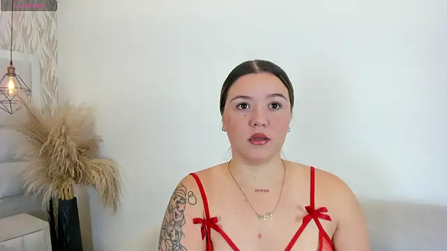 1m dalhia online show from 04/26/26, 01:30