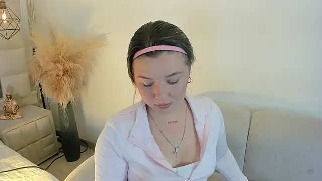 1m dalhia online show from 05/12/26, 08:15