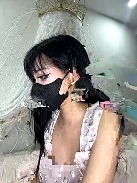 Snapshot of Gyuu-Nyuu chatting on 12/20/25, 11:57 Gyuu-Nyuu online show from 12/20/25, 11:57