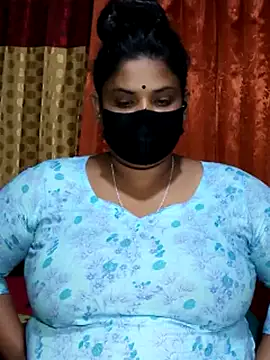 Snapshot of Dusto_Meye chatting on 03/04/25, 05:45 Dusto Meye online show from 03/04/25, 05:45