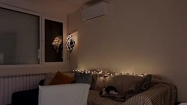 amber quell here online show from 12/19/25, 05:26