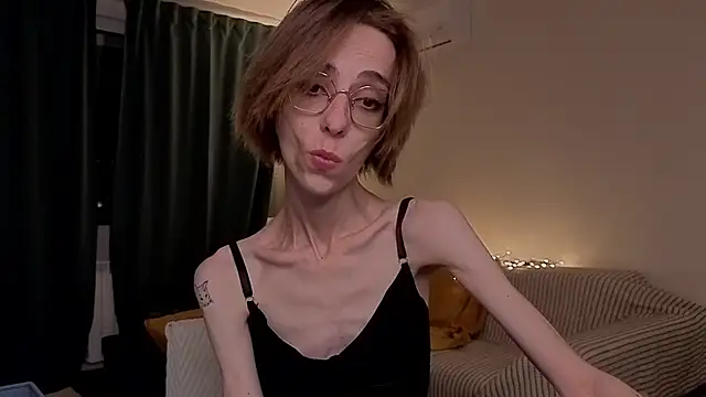 amber quell here online show from 02/05/26, 05:20