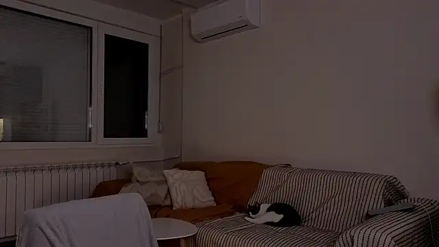 amber quell here online show from 11/15/25, 04:11