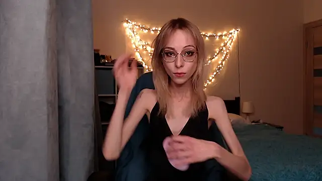 amber quell here online show from 02/23/25, 02:25