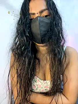 Angel Zaara online show from 11/24/25, 03:23