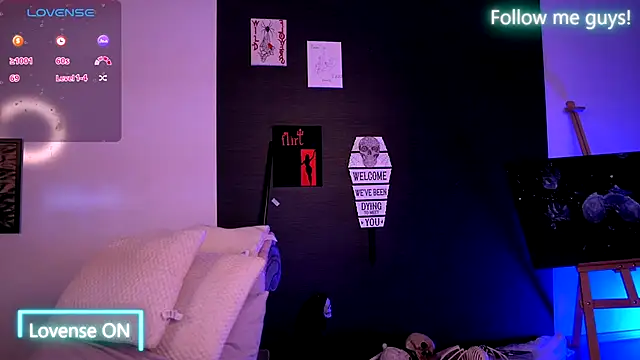 AriaVoss online show from 10/21/25, 08:52