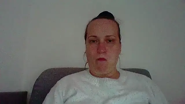 Snapshot of _squirty_cum_lady_ chatting on 09/30/25, 02:12 squirty cum lady online show from 09/30/25, 02:12