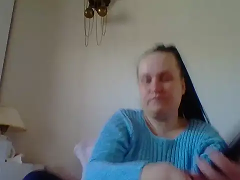 Snapshot of _squirty_cum_lady_ chatting on 03/21/25, 12:17 squirty cum lady online show from 03/21/25, 12:17