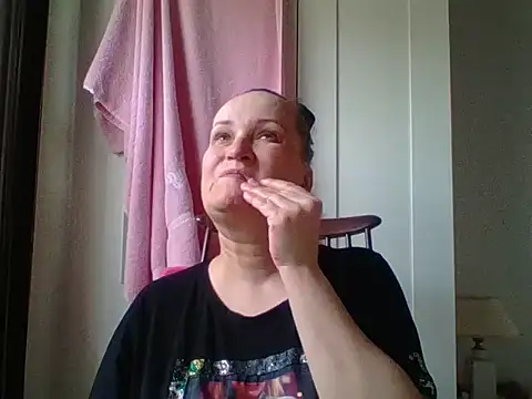 Snapshot of _squirty_cum_lady_ chatting on 03/13/25, 07:42 squirty cum lady online show from 03/13/25, 07:42