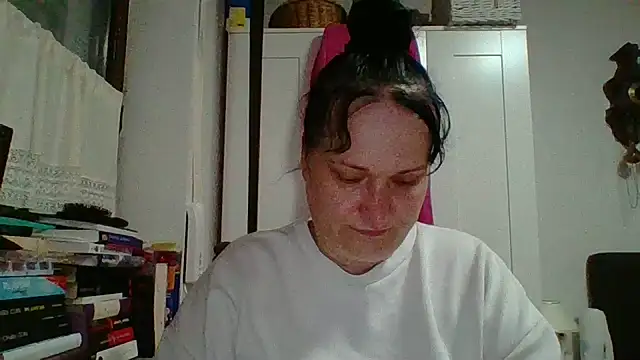 Snapshot of _squirty_cum_lady_ chatting on 06/23/26, 06:11 squirty cum lady online show from 06/23/26, 06:11