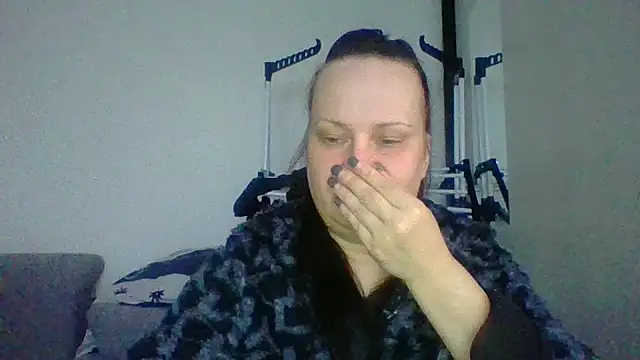 Snapshot of _squirty_cum_lady_ chatting on 11/22/25, 06:45 squirty cum lady online show from 11/22/25, 06:45