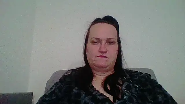 Snapshot of _squirty_cum_lady_ chatting on 10/17/25, 02:30 squirty cum lady online show from 10/17/25, 02:30