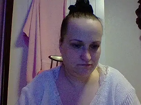 Snapshot of _squirty_cum_lady_ chatting on 03/11/25, 09:04 squirty cum lady online show from 03/11/25, 09:04