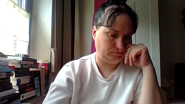 Snapshot of _squirty_cum_lady_ chatting on 06/11/26, 06:43 squirty cum lady online show from 06/11/26, 06:43