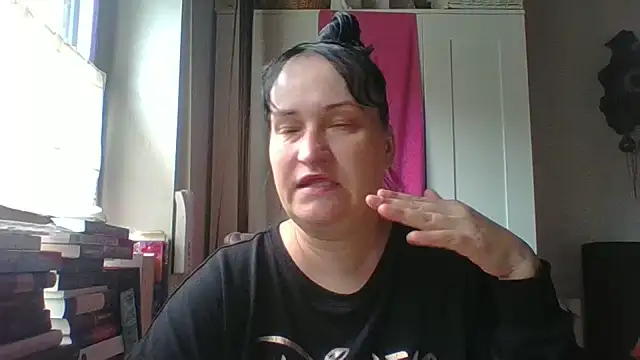 Snapshot of _squirty_cum_lady_ chatting on 06/07/26, 07:46 squirty cum lady online show from 06/07/26, 07:46