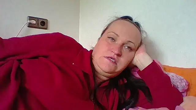 Snapshot of _squirty_cum_lady_ chatting on 09/17/25, 01:57 squirty cum lady online show from 09/17/25, 01:57