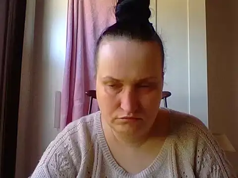 Snapshot of _squirty_cum_lady_ chatting on 03/05/25, 11:28 squirty cum lady online show from 03/05/25, 11:28