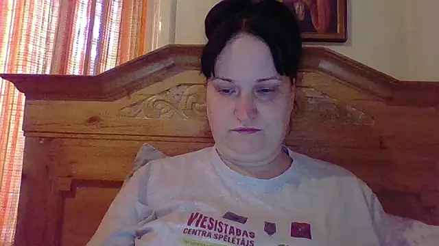 Snapshot of _squirty_cum_lady_ chatting on 04/17/26, 02:53 squirty cum lady online show from 04/17/26, 02:53
