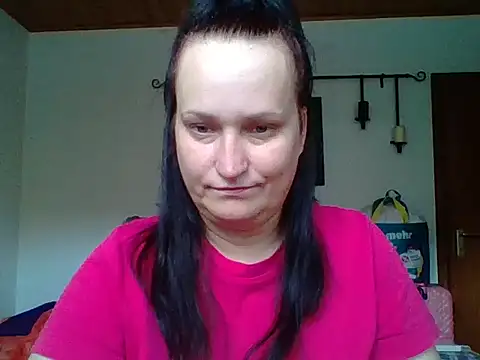 Snapshot of _squirty_cum_lady_ chatting on 09/20/25, 07:13 squirty cum lady online show from 09/20/25, 07:13