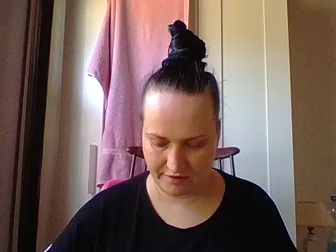 Snapshot of _squirty_cum_lady_ chatting on 03/16/25, 10:11 squirty cum lady online show from 03/16/25, 10:11