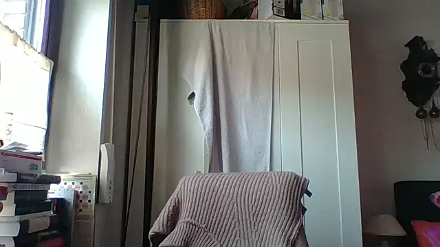 Snapshot of _squirty_cum_lady_ chatting on 03/07/26, 12:10 squirty cum lady online show from 03/07/26, 12:10