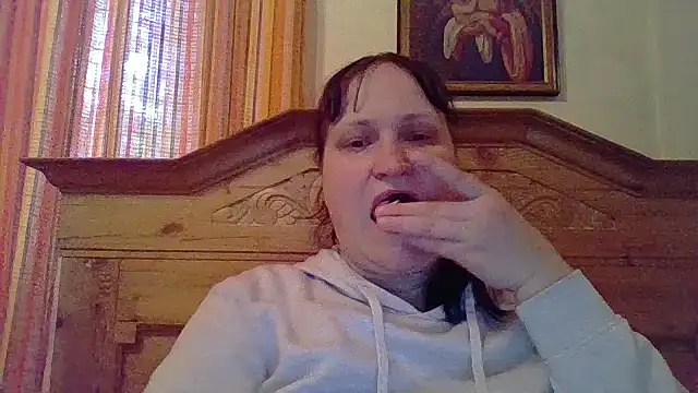 Snapshot of _squirty_cum_lady_ chatting on 02/25/26, 02:06 squirty cum lady online show from 02/25/26, 02:06