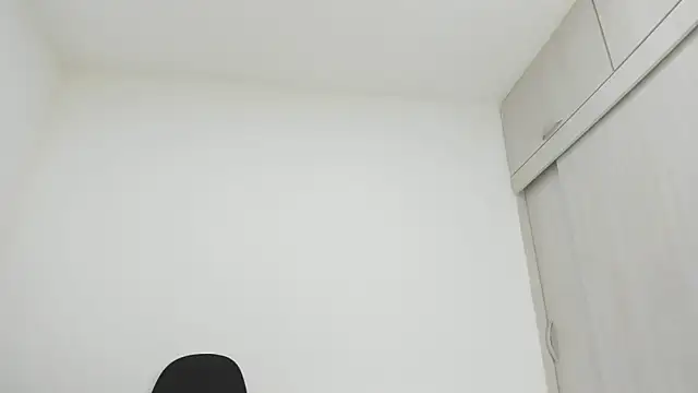 Amelia Debora Antonella online show from 03/19/26, 01:33